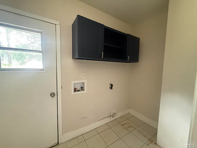 6550 Allyn Way — Photo 13