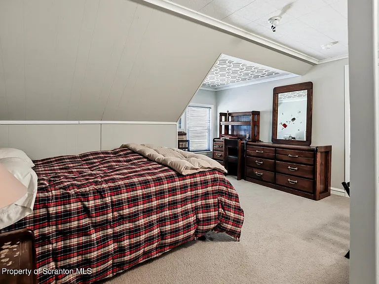 805-807 N Irving Ave #1 — Photo 10