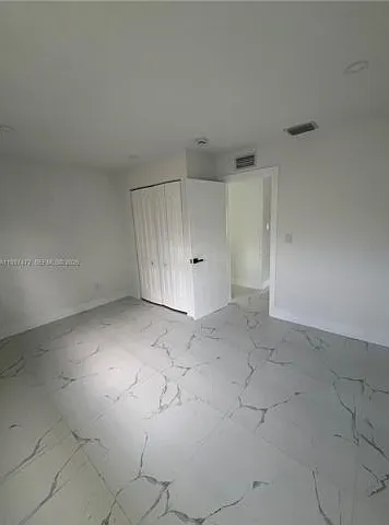 11755 SW 37th St — Photo 14