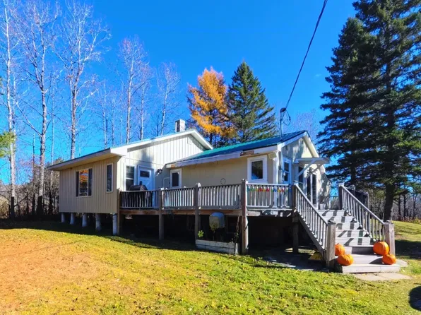 1078 Mapleton Road, Mapleton, ME 04757