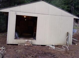 94628 Blue Heron Ln, Coos Bay, OR 97420