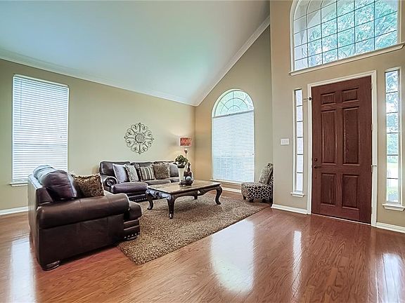 2nd image of 2805 Torreya Ct