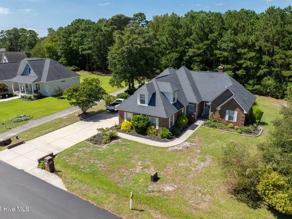 505 Seascape Drive, Sneads Ferry, NC 28460
