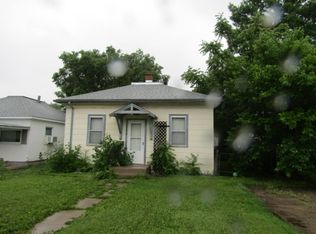 165 S Garfield Ave, Colby, KS 67701