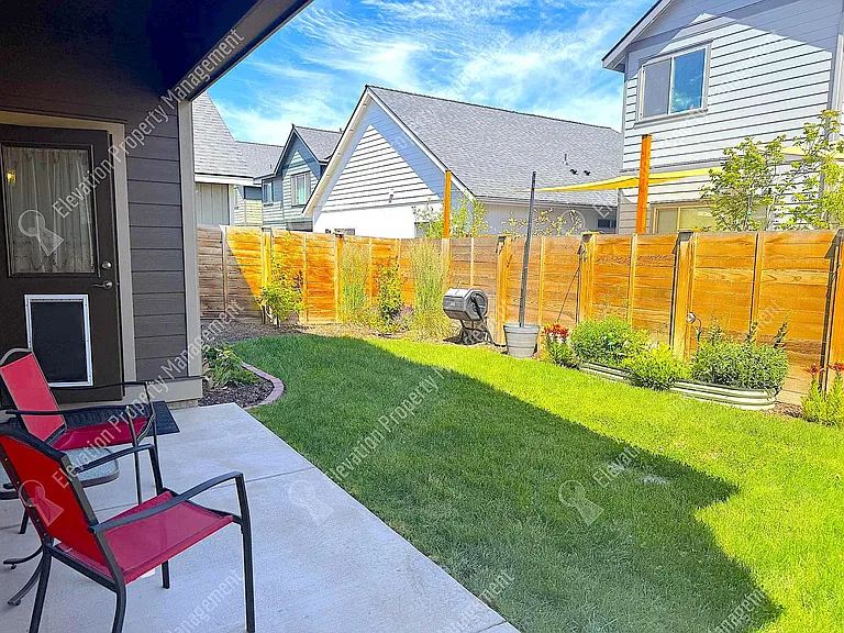 20594 SE Slate Ave — Photo 12