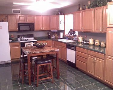 2nd image of 1109 W Enid Ave