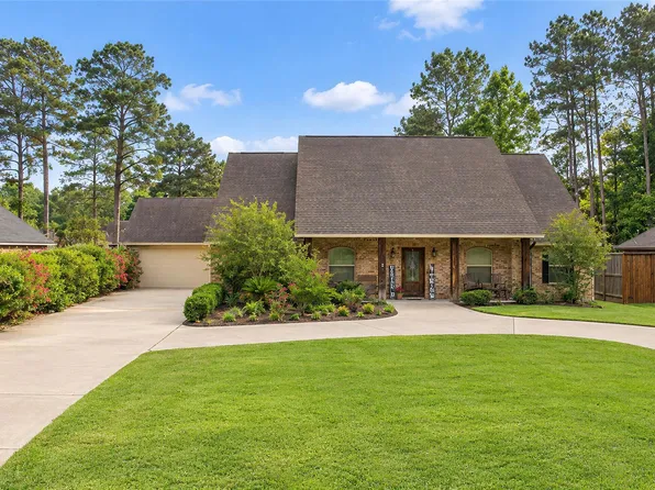 1335 Tallow Cir, Sour Lake, TX 77659