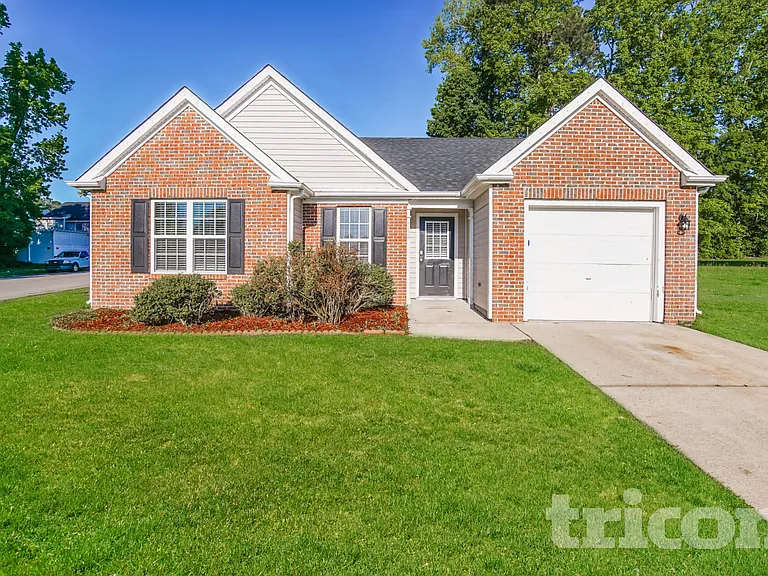 3120 Riverbrooke Dr — Photo 1