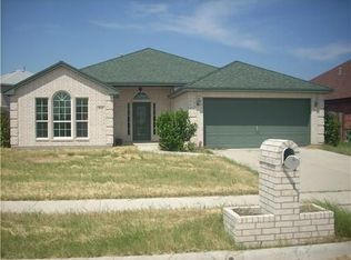 910 Strom Rd, Corpus Christi, TX 78418