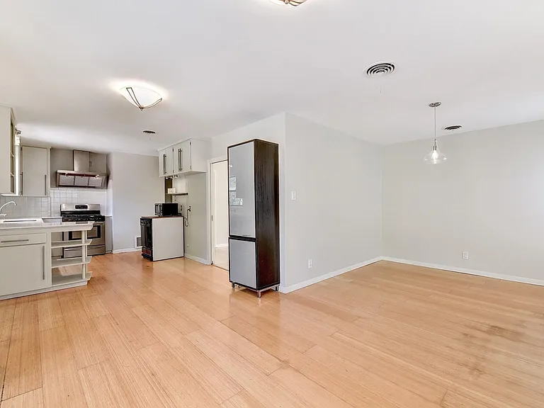 4702 Philco Dr — Photo 8