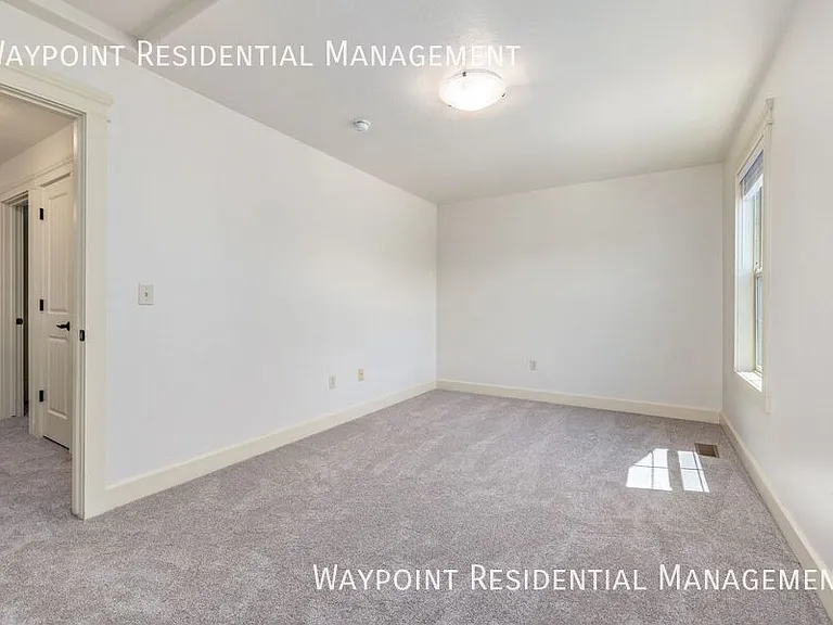 5956 N Bremerton Pl — Photo 31