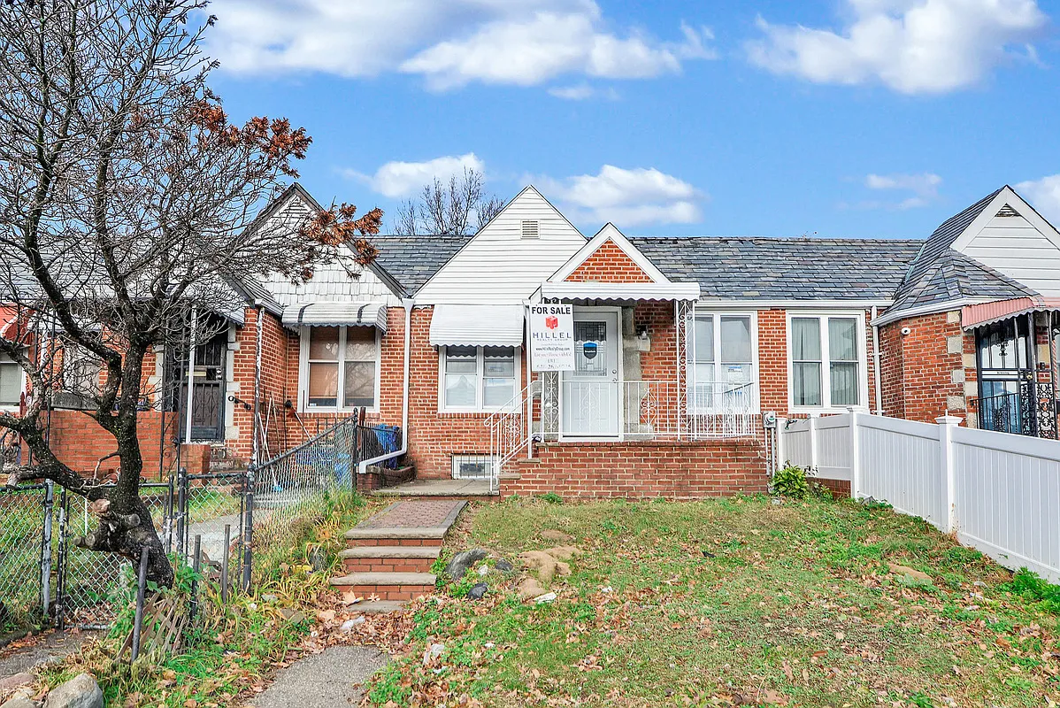 17917 134th Ave photo 1