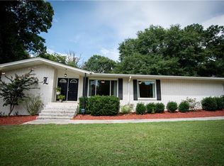 2046 Meadowbrook Cir SW, Conyers, GA 30094