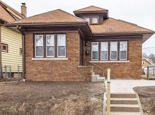 4052 N 13th St, Milwaukee, WI 53209