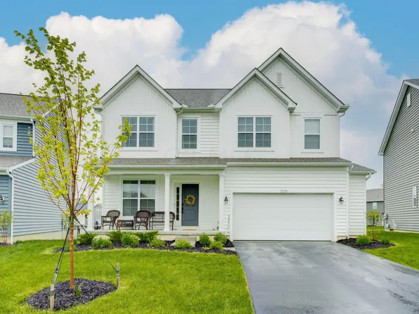 2729 Carmie Dr, Blacklick, OH 43004