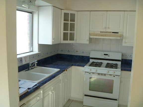 4th image of 1253 Cunningham Dr APT 3W