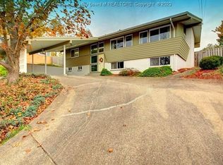 2005 Huber Rd, Charleston, WV 25314