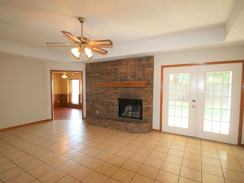 1st image of 420 Birchwood Ln