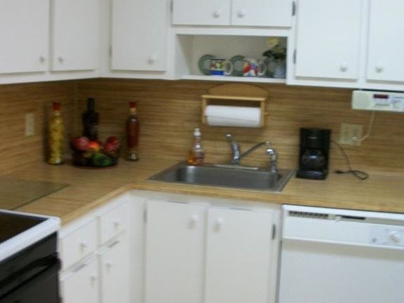 4th image of 800 Cypress Blvd