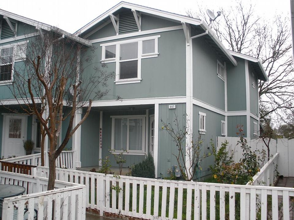 1st image of 867 Twin Oaks Ln
