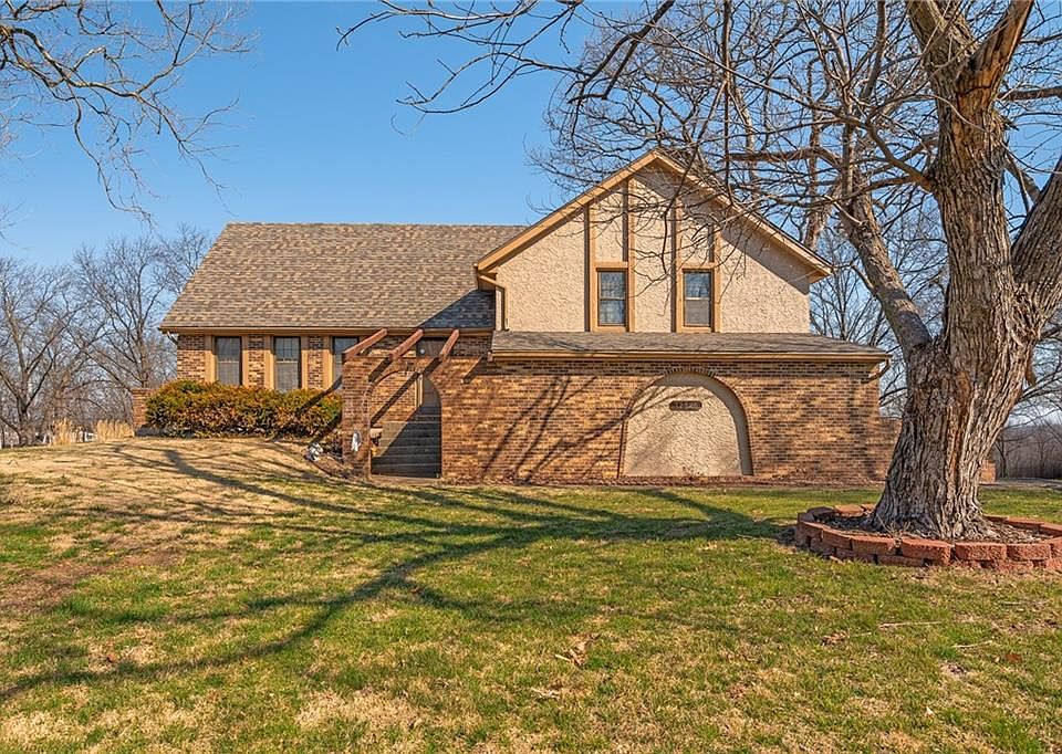 1st image of 12326 Pinehurst Dr