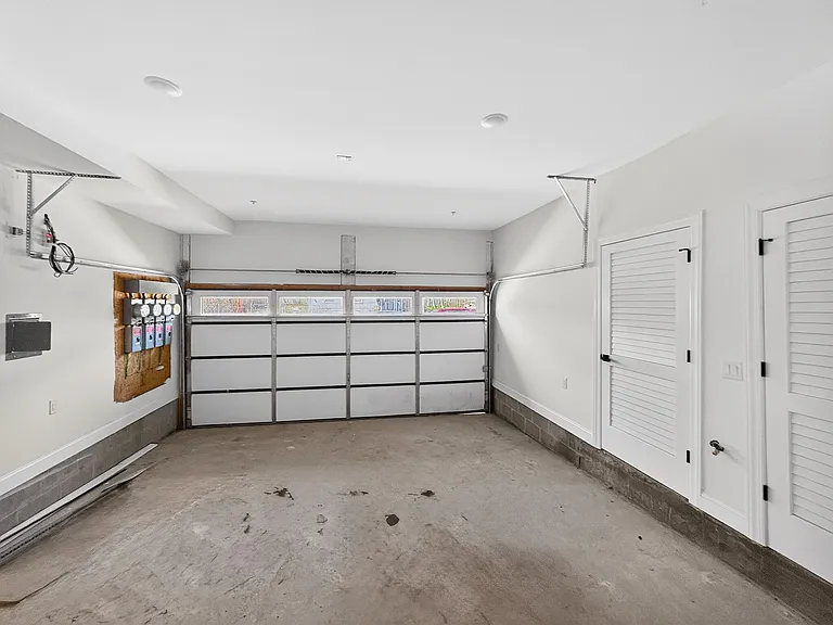 270 Hunterdon St #2 — Photo 45