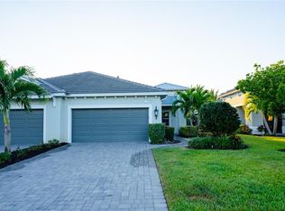 2309 Ariane Dr, Naples, FL 34112