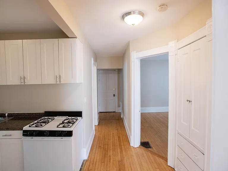 2728 N Murray Ave — Photo 26