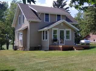 3015 50th St NW, Montevideo, MN 56265