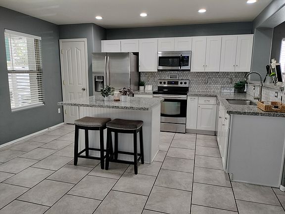 4th image of 22098 S 211th St