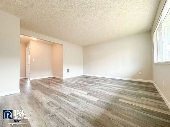 5th image of 6415 Steilacoom Blvd SW APT 3