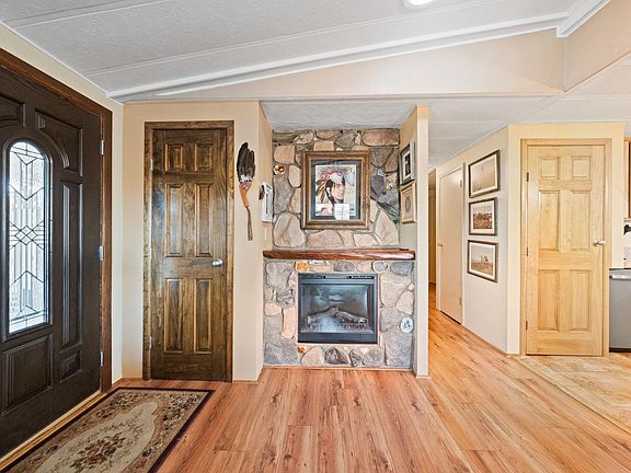 5th image of 13259 E 49th St