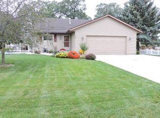 705 Lexington Blvd, Fort Atkinson, WI 53538