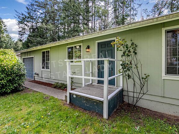 3rd image of 1780 NW Forest Creek Dr