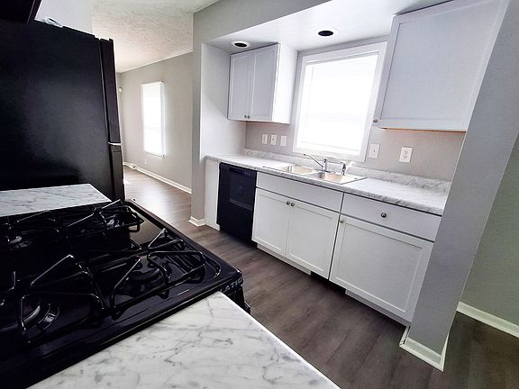 5th image of 421 W Jefferson St