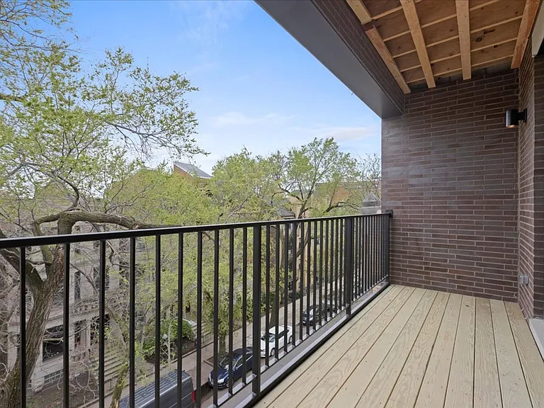904 W Dakin LLC — Photo 30