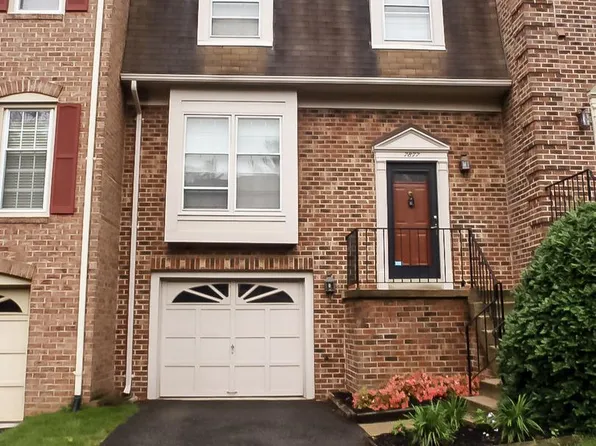 7877 Hampton Village Pass, Annandale, VA 22003