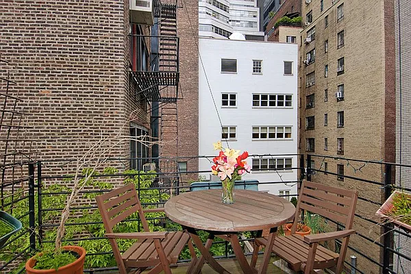 Rented by Corcoran | media 4