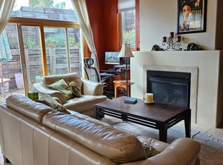 852 Viento Segundo Dr, Santa Fe, NM 87501