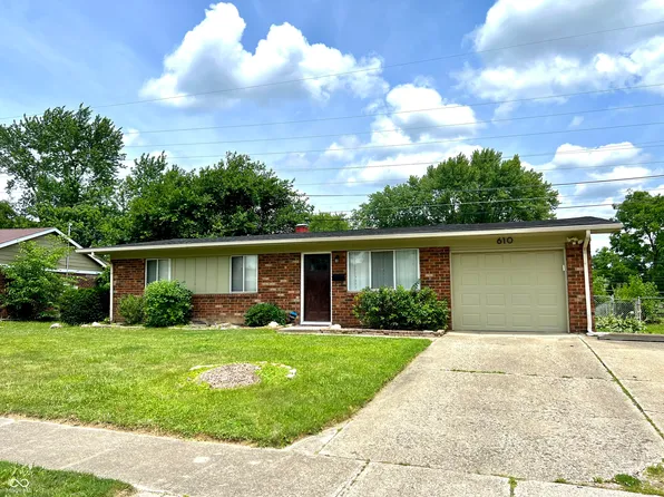 610 Redfern Dr, Beech Grove, IN 46107