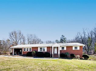 275 Inwood Rd, Asheboro, NC 27205