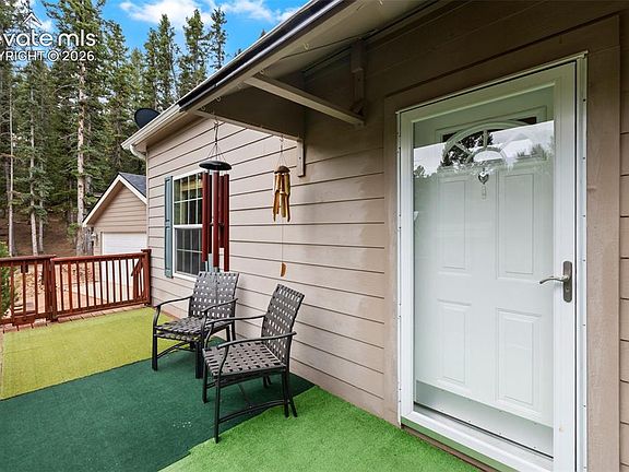 2nd image of 129 Kestrel Ct