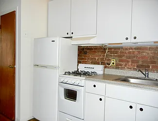 Rented by Brooklyn Heights Real Estate Inc
