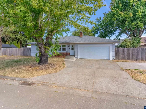 38799 NW Beech St, Scio, OR 97374