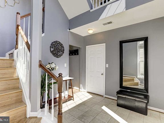 4th image of 13904 Green Trails Ct
