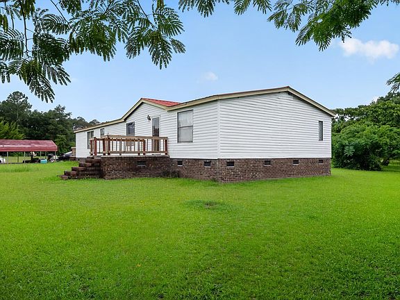3rd image of 3897 Evelyns Ln