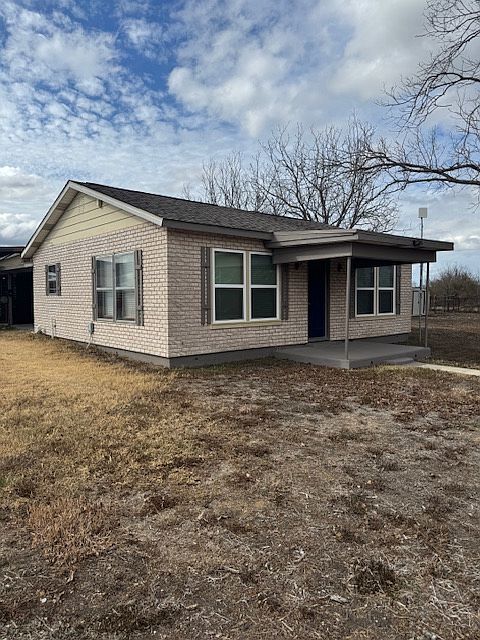 1st image of 265 W County Road 5719 #1