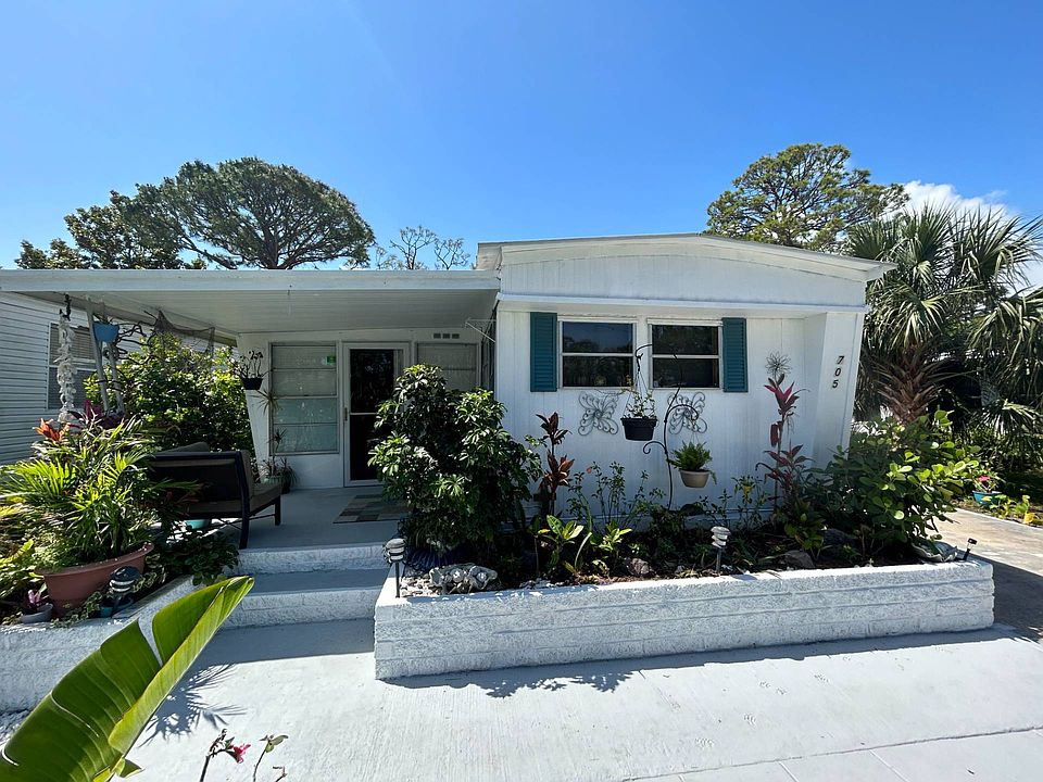 1st image of 705 Normandy Blvd
