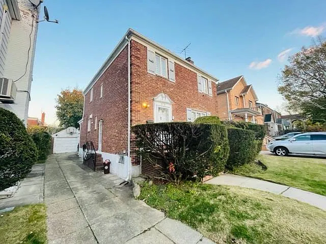 Studio, $6,000 — Photo 2
