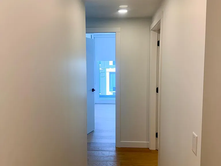 8120 Oak St #405 — Photo 14